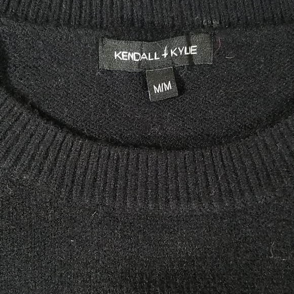 Kendall + Kylie Women's Crew Neck Sweater Medium - Picture 3 of 6